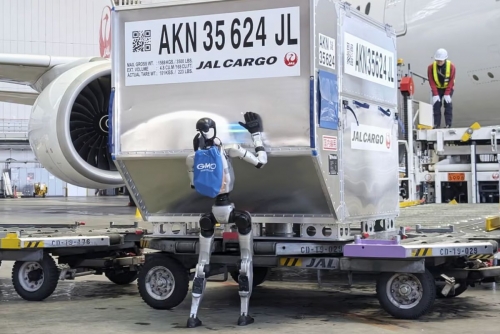Japan is trialing robotic ground crews to solve its aviation labor crisis