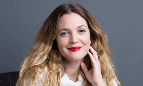 EgyptAir publisher apologises over Drew Barrymore article