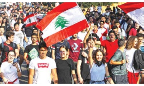 Lebanon pupils skip school for third day to demand change