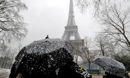 Snow shuts Eiffel Tower as winter blast hits France