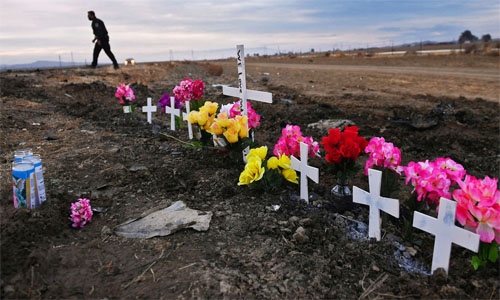 Tragic head-on car crash kills 7 children, 2 adults in US Tragic head-on car crash kills 7 children, 2 adults in US