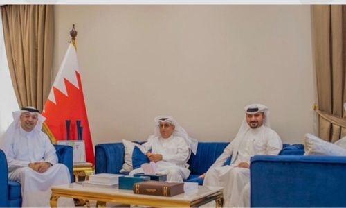 Bahraini press plays key role in development
