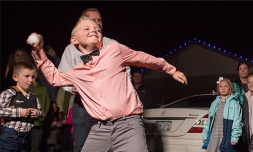 Boy overturns Colorado ban on snowball fights Boy overturns Colorado ban on snowball fights