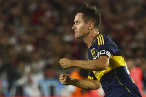Former PSG, Man United midfielder Herrera returns to Zaragoza Former PSG, Man United midfielder Herrera returns to Zaragoza