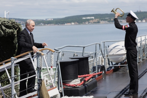 Putin Visits Disputed Kuril Island as Japan Reasserts Territorial Claim Putin Visits Disputed Kuril Island as Japan Reasserts Territorial Claim