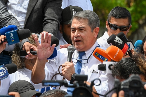 Trump-Pardoned Honduran Ex-President Allowed to Remain Free Amid Corruption Trial