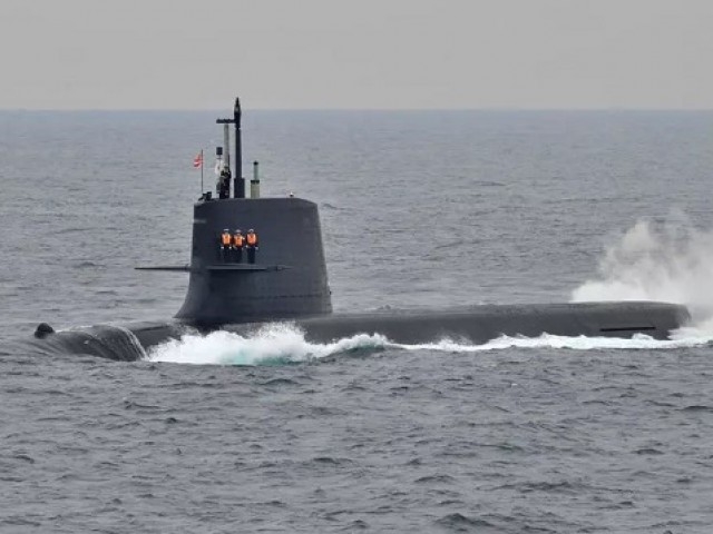 First woman enters Japan’s submarine academy