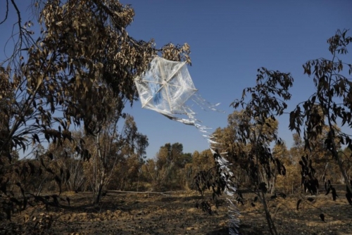 Israel Warns Hamas Over Kite Launches from Gaza Israel Warns Hamas Over Kite Launches from Gaza