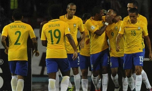 Brazil go top, Argentina stunned in World Cup qualifiers Brazil go top, Argentina stunned in World Cup qualifiers