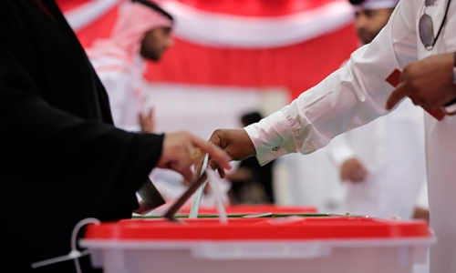 Stage all set in Bahrain for high-voltage poll battle