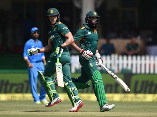 South Africa make 303-5 in first India ODI South Africa make 303-5 in first India ODI