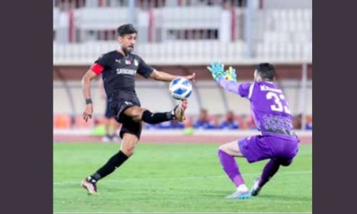 Khaldiya keep title hopes alive