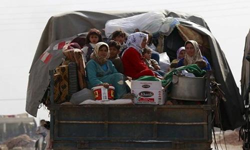 120,000 flee fighting in Syria's Aleppo, Hama, Idlib 120,000 flee fighting in Syria's Aleppo, Hama, Idlib