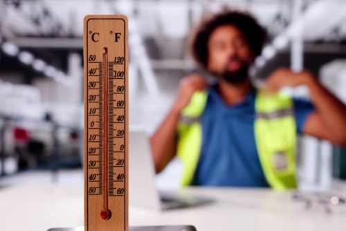 Climate advisers urge setting maximum temperature for workplaces Climate advisers urge setting maximum temperature for workplaces