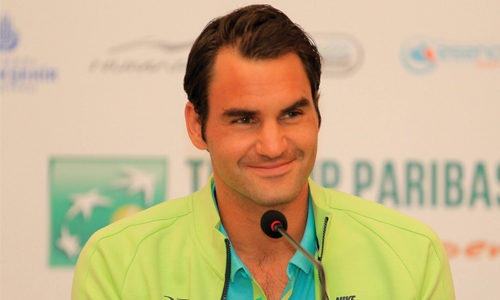 Federer feels Murray is  making good progress