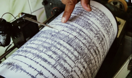 Powerful Quake Shakes New Zealand; Tsunami Risk Reduced Powerful Quake Shakes New Zealand; Tsunami Risk Reduced
