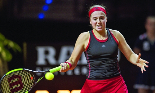 Ostapenko takes winning step on clay into Stuttgart quarters