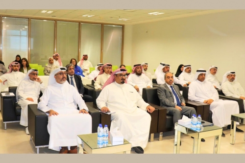 Bahrain reviews real estate laws with developers
