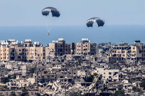 Hamas urges end to Gaza airdrops after deaths