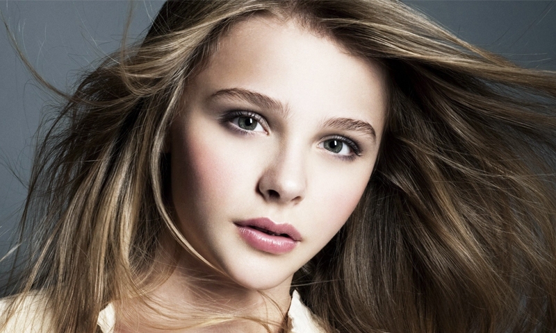 Moretz admits she is single Moretz admits she is single
