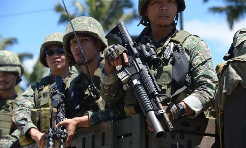Philippine militants behead 2 Vietnamese hostages