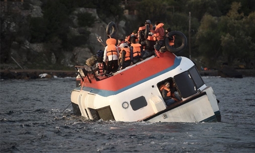 Migrant boat death toll rises to 15