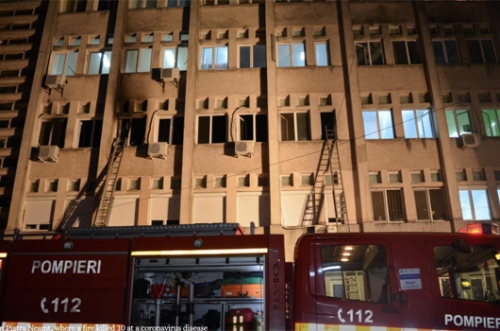 Fire kills 10 at Romanian COVID-19 hospital