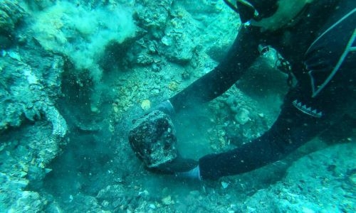 Centuries-old shipwrecks found off Singapore