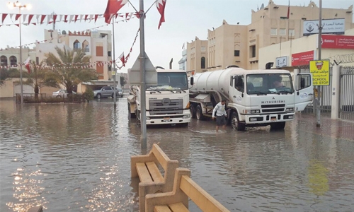 Record rain pounds Bahrain 