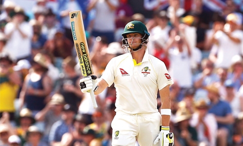 Smith leads Aussies fightback Smith leads Aussies fightback