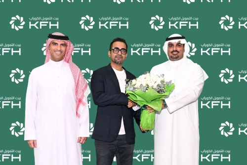 MyHassad BD500,000 Winner is celebrated at Kuwait Finance House Headquarters 