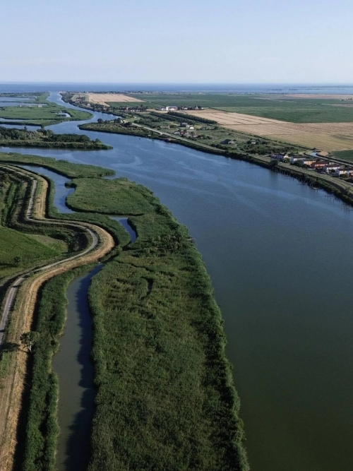 Italy's Longest River Runs Dry, Farmers Fear Drought