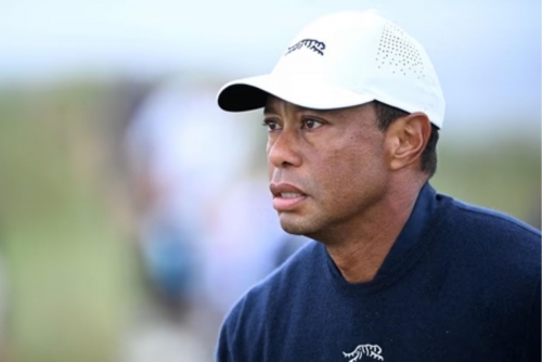 Judge allows Tiger Woods to leave US for treatment