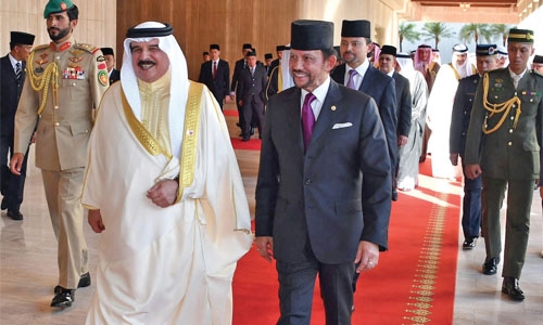 Bahrain to bolster ties with Brunei