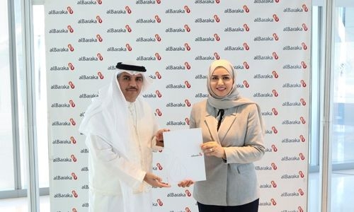 AIB, The Eye Infirmary sign Medical Finance Agreement