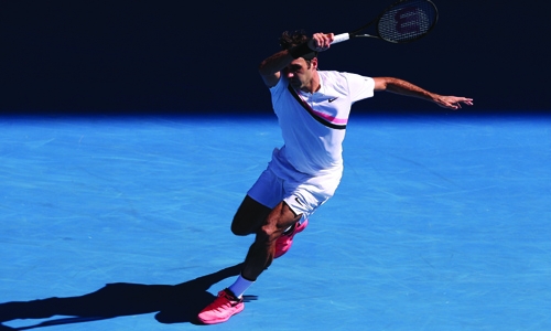 Federer powers into quarters