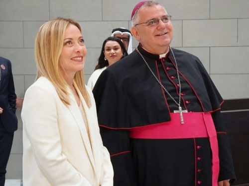 Awali Church Visit Marks Symbolic Moment in Italian PM’s Bahrain Trip Awali Church Visit Marks Symbolic Moment in Italian PM’s Bahrain Trip