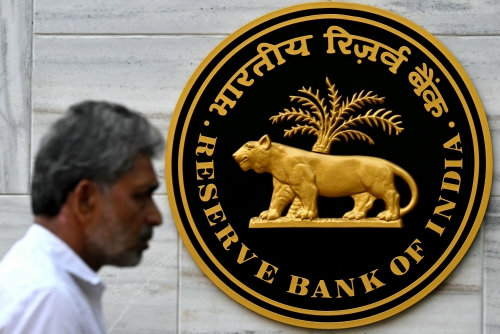 India’s central bank holds rates amid US tariff battle India’s central bank holds rates amid US tariff battle