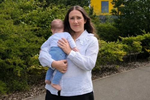 Amazon bars breastfeeding boss from business course Amazon bars breastfeeding boss from business course