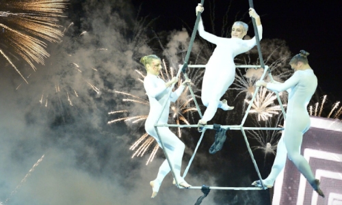 Manama rings in New Year with dazzling fireworks, vibrant music Manama rings in New Year with dazzling fireworks, vibrant music