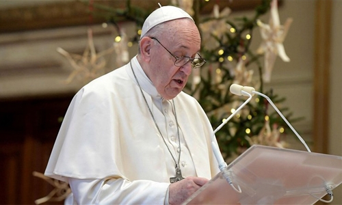 Pope calls for vaccines to be shared with poorest nations in Easter message