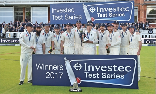 Anderson bowls England to series win Anderson bowls England to series win