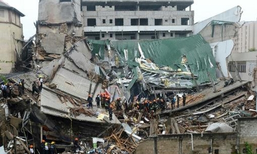 Wedding hall collapses in Sri Lanka, injuring 20 Wedding hall collapses in Sri Lanka, injuring 20