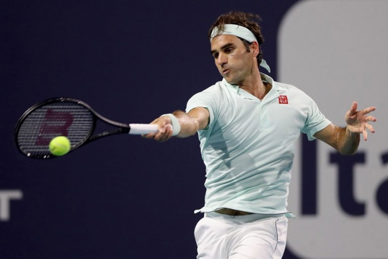 Federer ready for Isner shoot-out for Miami crown