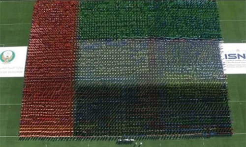 UAE flag formed of largest human gathering, Guinness World Record UAE flag formed of largest human gathering, Guinness World Record