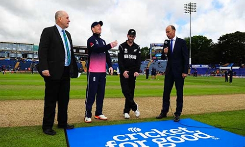 New Zealand bowl against England in Champions Trophy