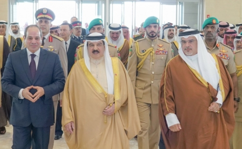 Bahrain King, Egypt president open new passenger terminal at Bahrain International Airport
