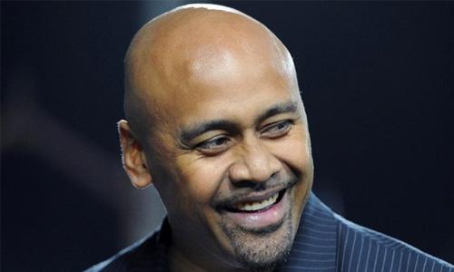 Traditional Pacific farewell for Lomu draws thousands
