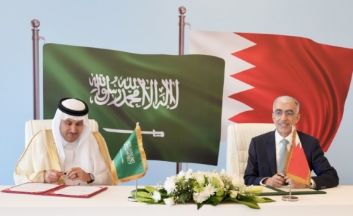 Bahrain, Saudi Arabia sign MoU in road safety and maintenance