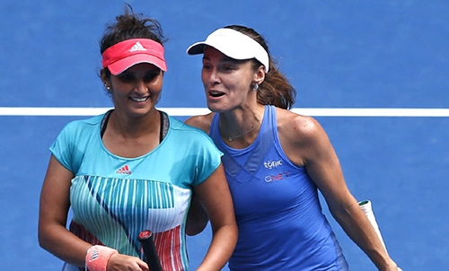 Hingis, Mirza’s 41-match win streak ends